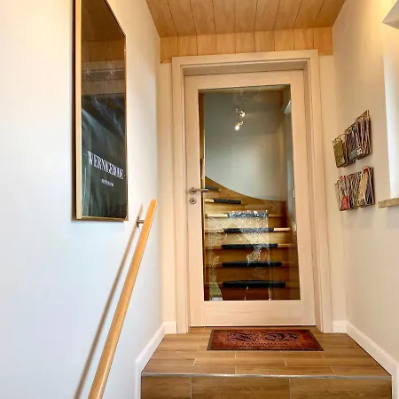 Nyaraló Traumhaus Mit Sauna Und Kamin